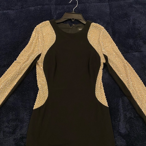 Black Long Sleeve Fitted Homecoming Dress - Picture 2 of 3